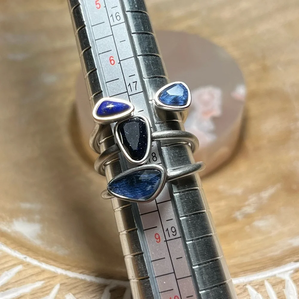 Kendra Scott Ivy Ring Set in Navy Silver-tone - Picture 10 of 10